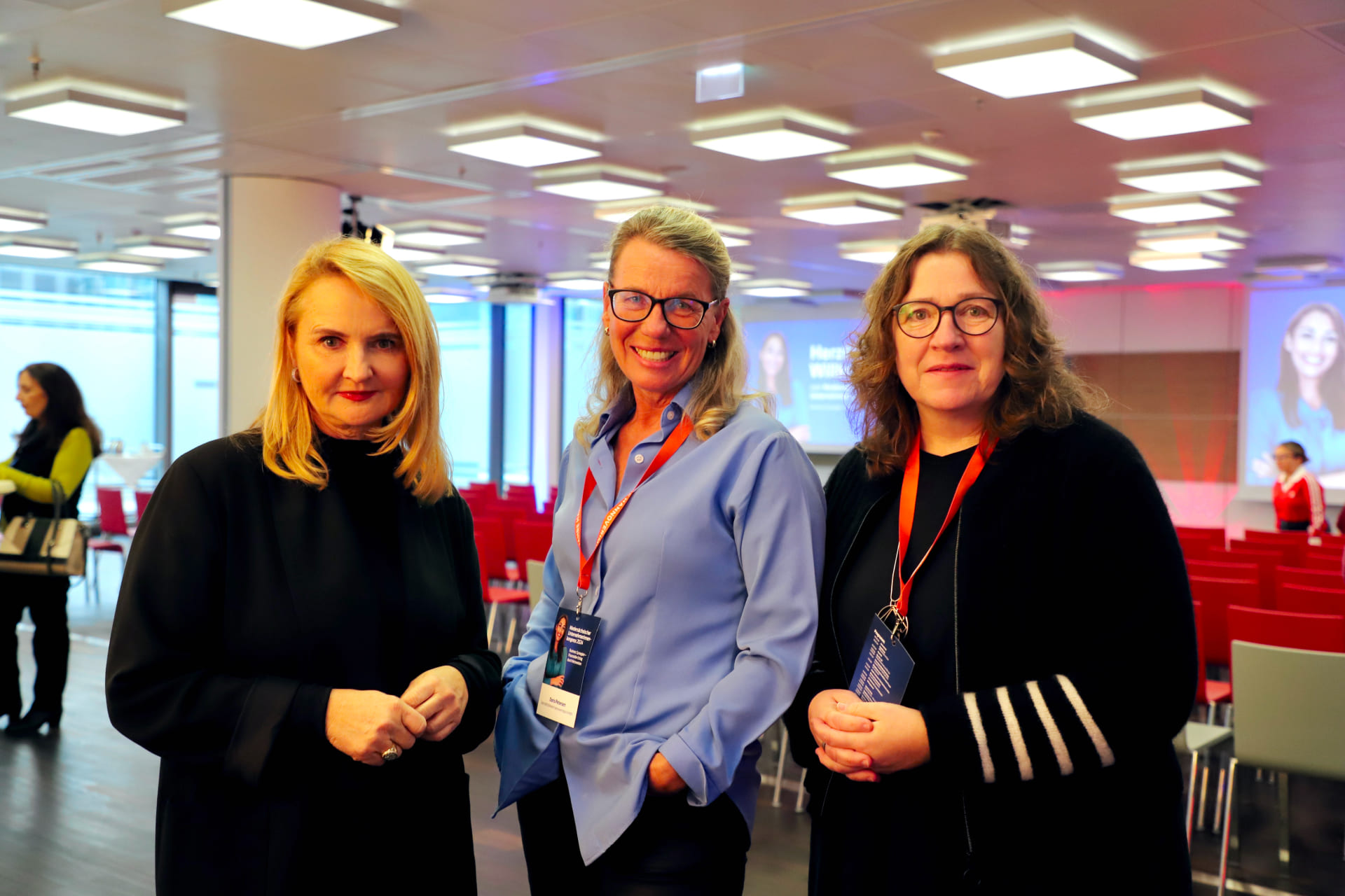 Unternehmerinnenkongress 2024 in Hannover: Netzwerken in der Sparkasse