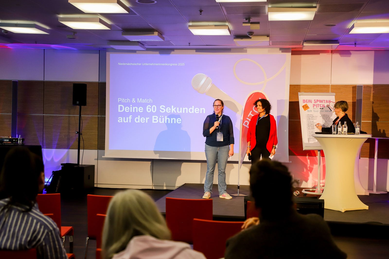 Unternehmerinnenkongress 2025 in Hannover: Netzwerken in der Sparkasse