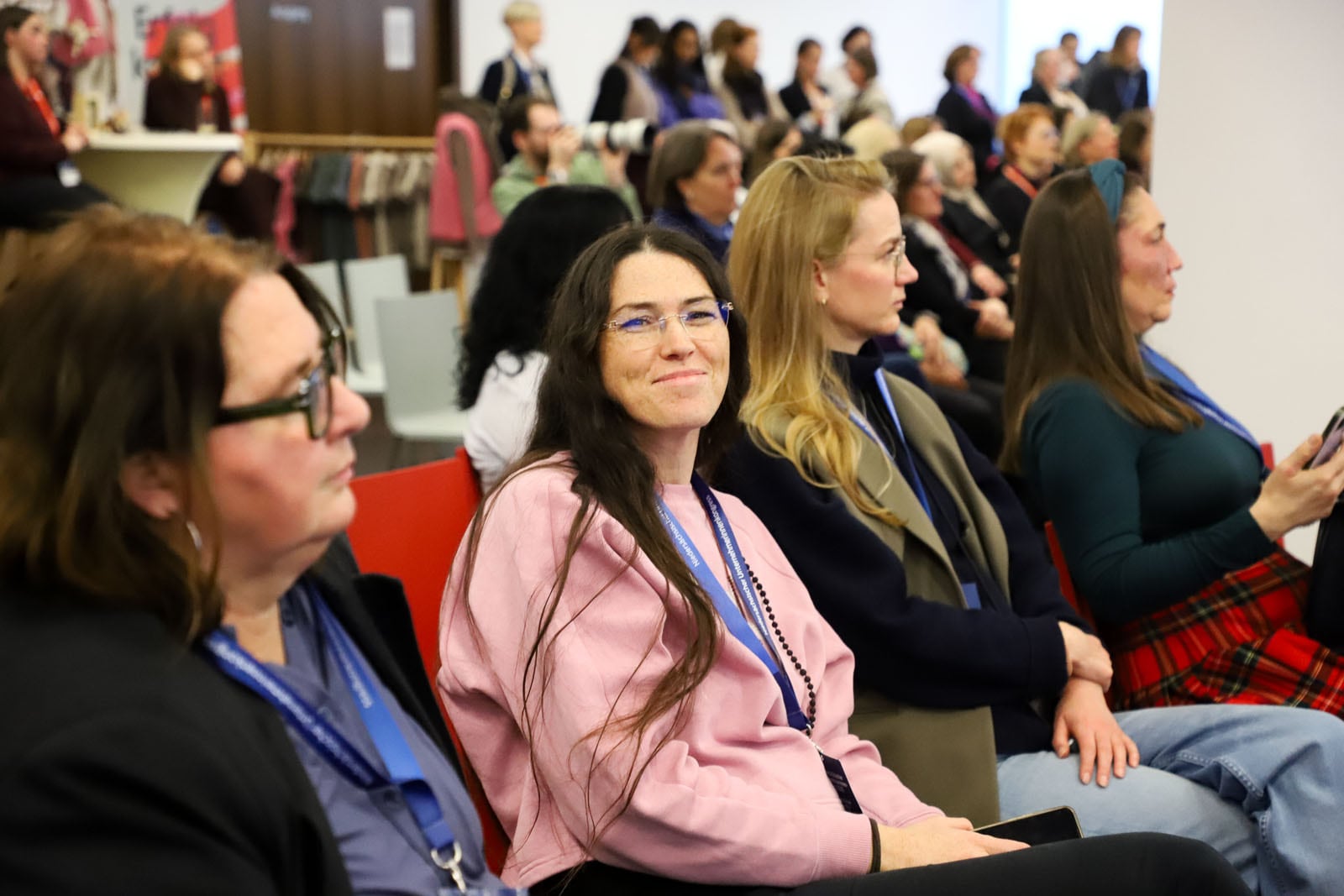 Unternehmerinnenkongress 2025 in Hannover: Netzwerken in der Sparkasse